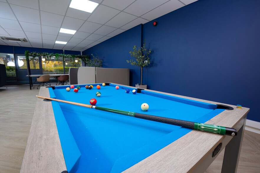 More Photos Of Sherwood Dr, Milton Keynes Coworking Space