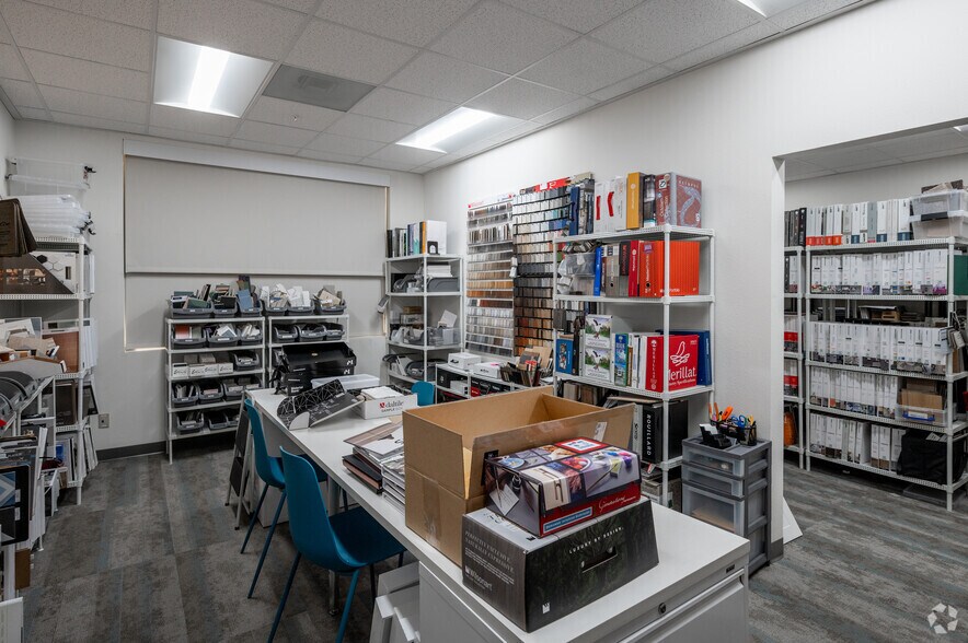 More Photos Of 1124 Bristol St, Costa Mesa Office For Sale