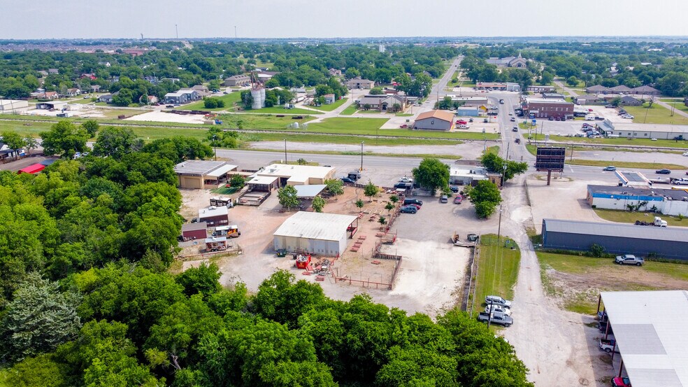 More Photos Of 125 W Highway 171, Godley Freestanding For Sale