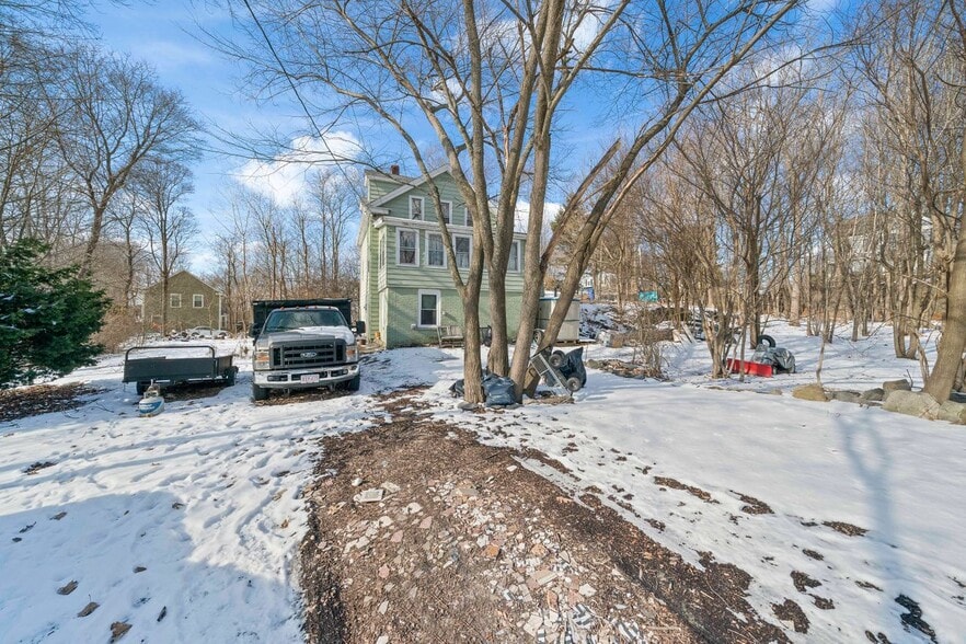 More Photos Of 66 Rockland Pl, Newton Land For Sale