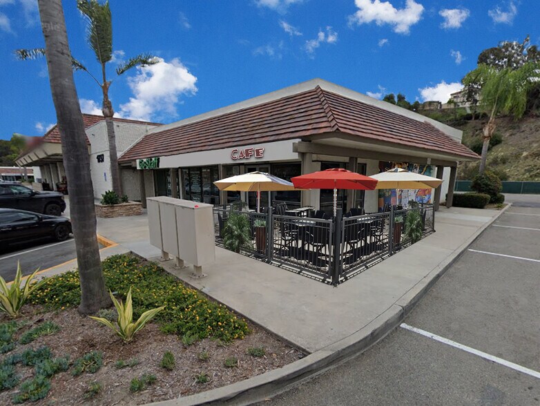 More Photos Of 1715-1779 Oceanside Blvd, Oceanside Unknown For Lease