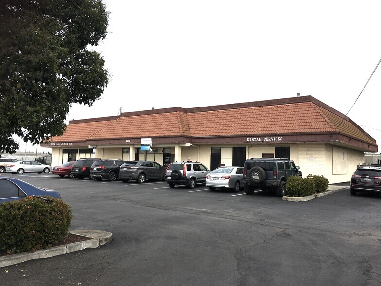 More Photos Of 2043 E Fremont St, Stockton Medical For Lease