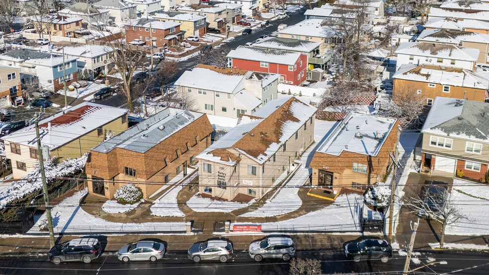 Primary Photo Of , Staten Island Office For Sale