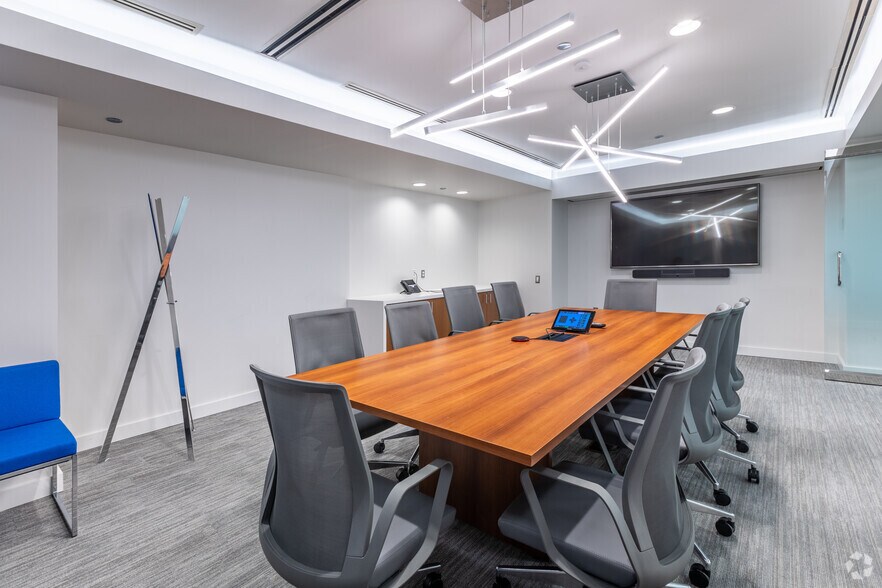 More Photos Of 3060 Williams Dr, Fairfax Coworking Space