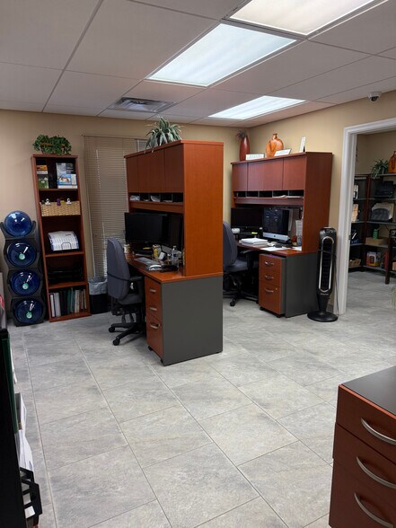 More Photos Of 254 Brick Blvd, Brick Medical For Lease