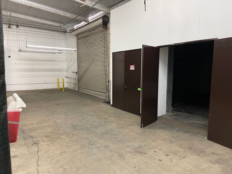 More Photos Of 2230 S Anne St, Santa Ana Manufacturing For Sale
