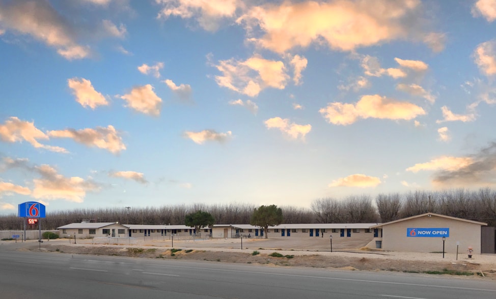 Primary Photo Of 1820 S 1st St, Artesia Hotel For Sale