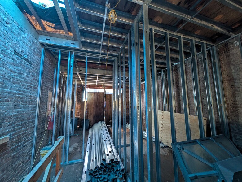 More Photos Of 914 Saint Nicholas Ave, New York Apartments For Sale