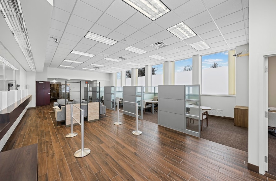 More Photos Of 15010 E Jefferson Ave, Grosse Pointe Bank For Lease