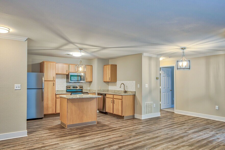 More Photos Of 400 Legends Terrace Dr, Eureka Apartments For Sale