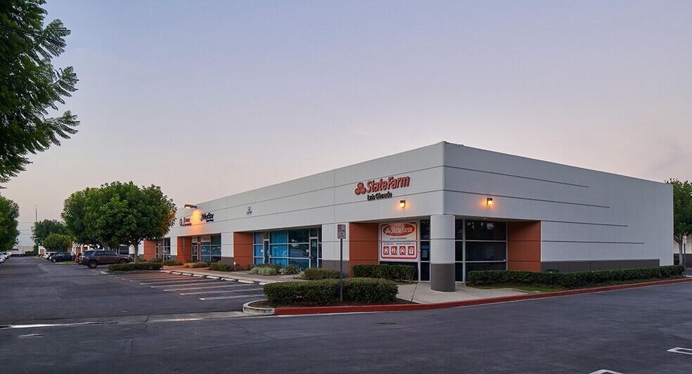 More Photos Of 600 S Grand Ave, Santa Ana Unknown For Lease