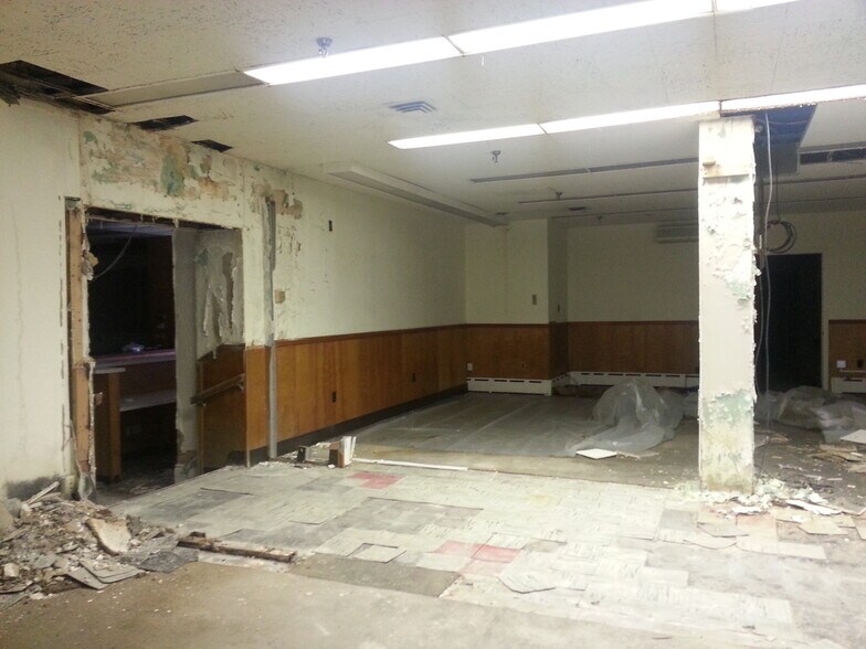 More Photos Of 722 Spring St, Reading Manufacturing For Sale