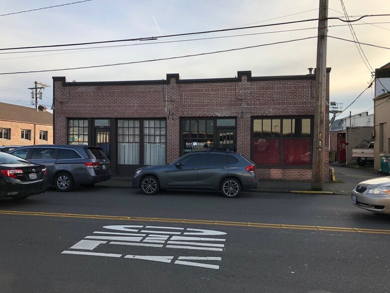 Primary Photo Of 112 E Stewart Ave, Puyallup Office For Lease