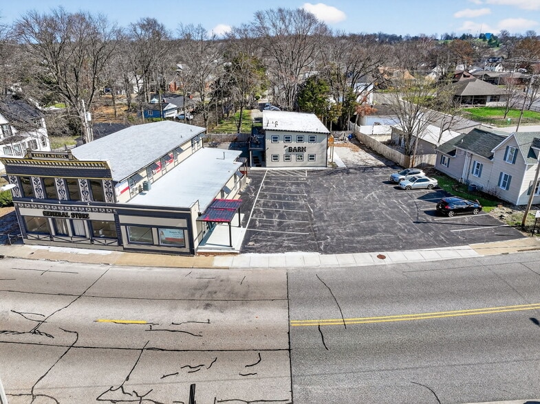 More Photos Of 316 N Main St, Columbia Storefront Retail Office For Sale