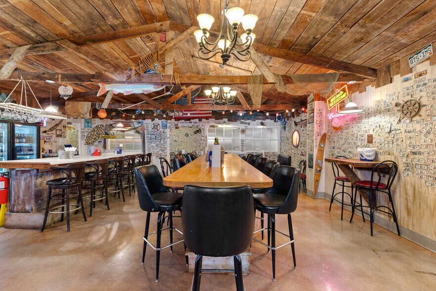 More Photos Of 1702 Highway 19 N, Thomaston Restaurant For Sale