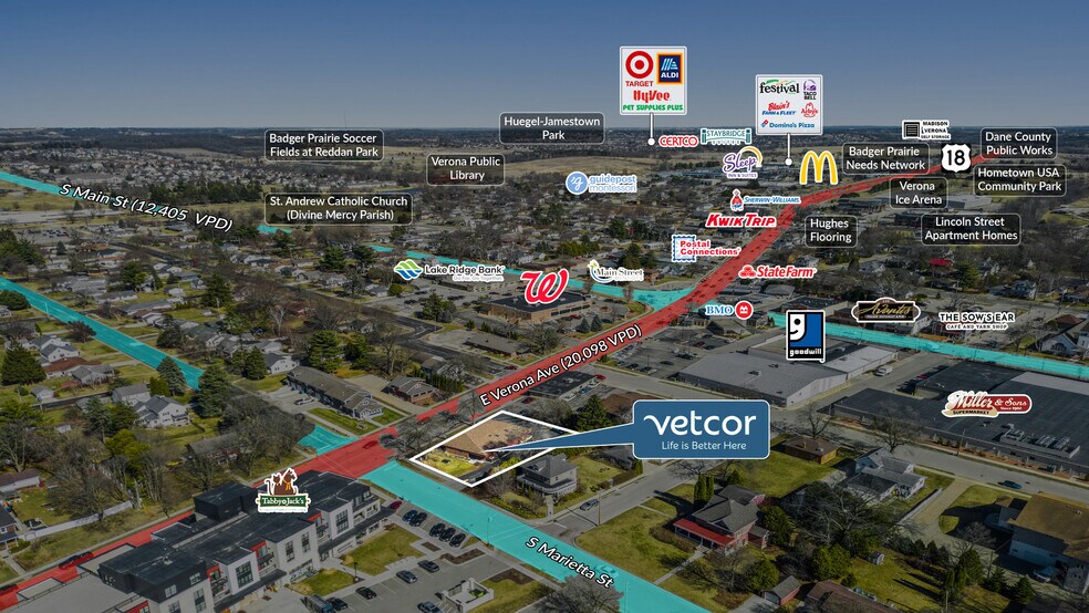 More Photos Of 203 W Verona Ave, Verona Veterinarian Kennel For Sale