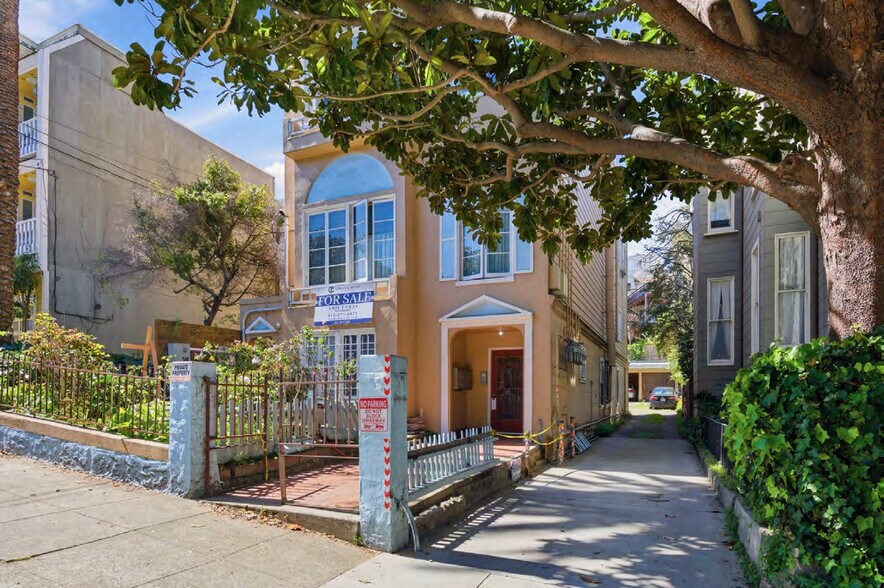 More Photos Of 252 Chattanooga St, San Francisco Apartments For Sale