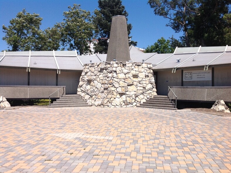 More Photos Of 84 Santa Rosa St, San Luis Obispo Medical For Lease