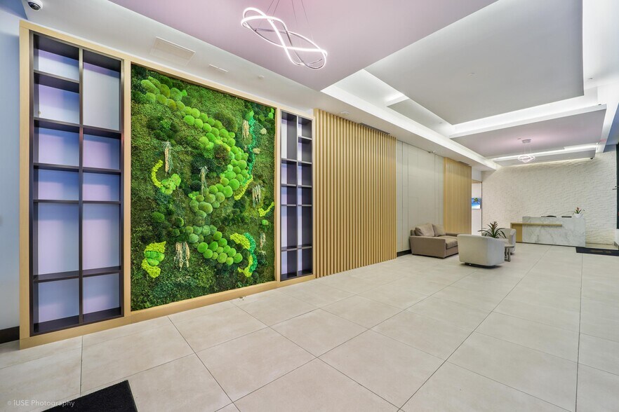 More Photos Of 1110 Brickell Ave, Miami Office For Sale