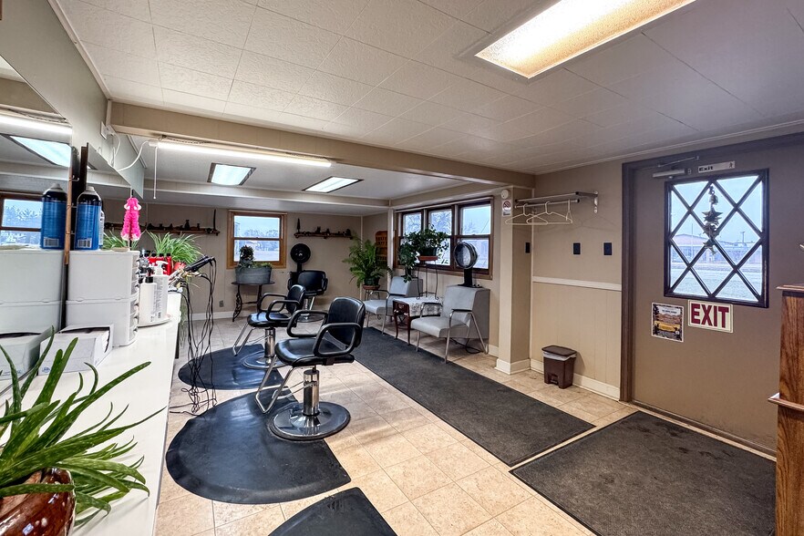 More Photos Of 804 State Road 23 73, Princeton Office For Sale