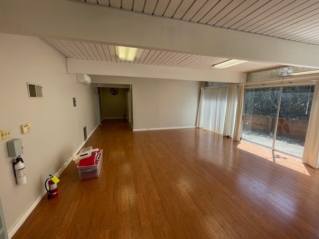 More Photos Of 3655-3657 Grand Ave, Oakland Freestanding For Lease