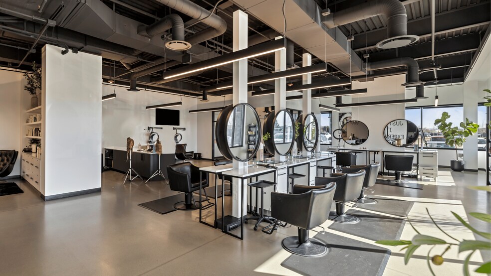 More Photos Of 2487 W Navigator Dr, Meridian Office For Lease