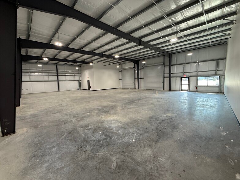 More Photos Of 9200 Carraway Ln, Magnolia Unknown For Lease
