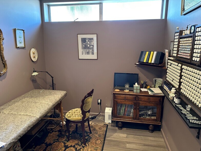 More Photos Of 3201-3215 Macarthur Blvd, Oakland Medical For Sale