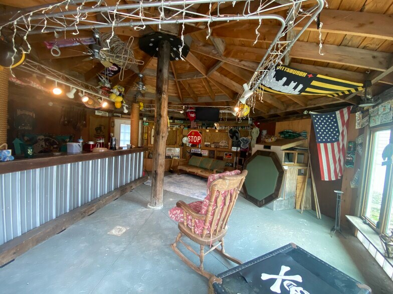 More Photos Of 118-128 Orangeville Rd, Greenville Hospitality For Sale