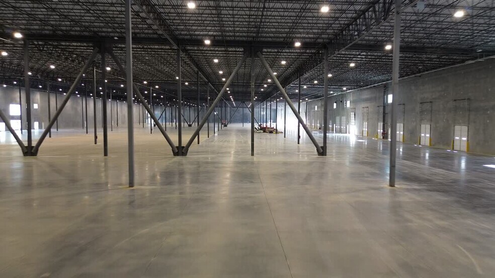 Primary Photo Of 562 Omni Industrial Blvd, Summerville Unknown For Lease