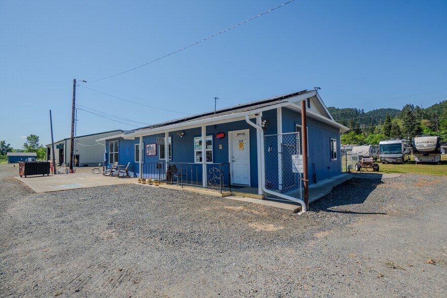 More Photos Of 215 Lawson Ln, Tenmile Warehouse For Sale