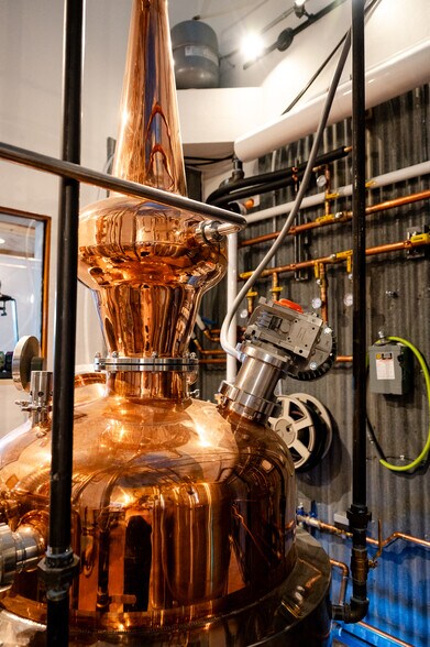 More Photos Of 5301 Terry St Terry St, Mosca Specialty For Sale