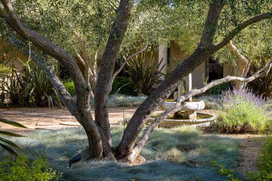 More Photos Of 249 Lambert Rd, Carpinteria Specialty For Sale