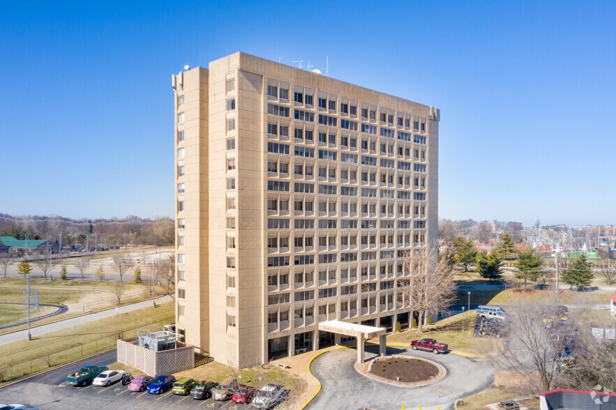 Primary Photo Of 3737 Ashby Rd, Saint Ann Apartments For Sale
