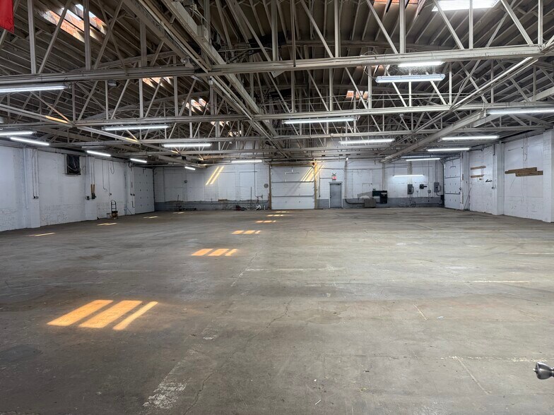 More Photos Of 3740 E 5th Ave, Columbus Warehouse For Lease