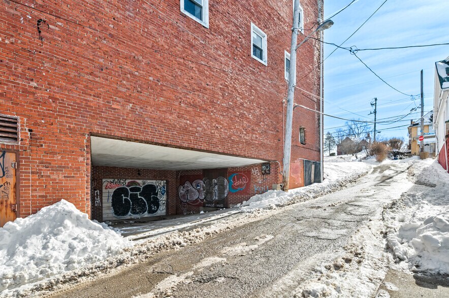 More Photos Of 2708 Brownsville Rd, Pittsburgh Apartments For Sale