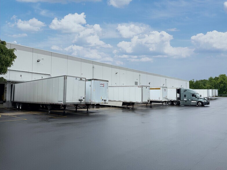 Primary Photo Of 130 Docks Corner Rd, Dayton Distribution For Lease