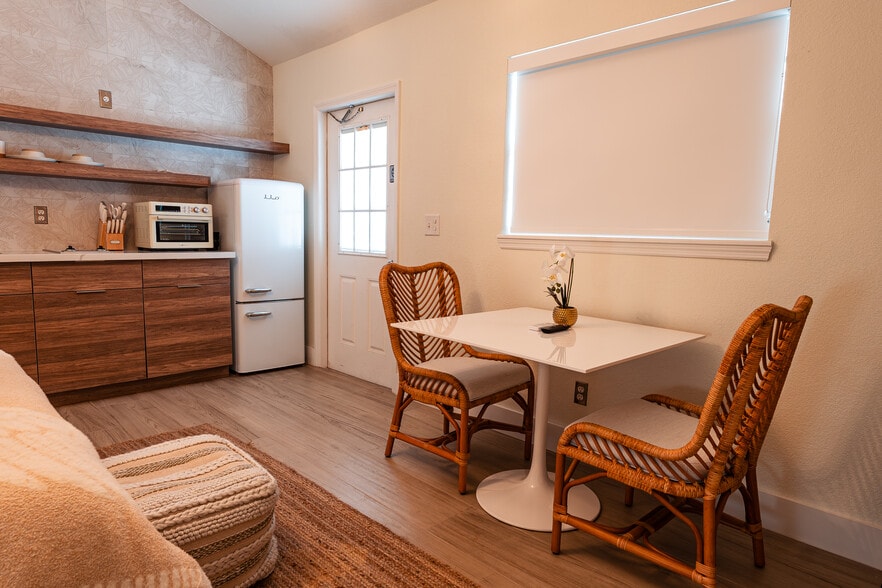 More Photos Of 2502 Tamarind Dr, Hutchinson Island Hotel For Sale