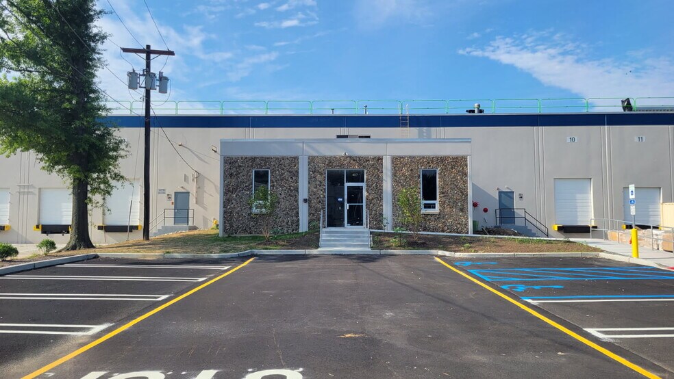 More Photos Of 40d Cotters Ln, East Brunswick Manufacturing For Lease