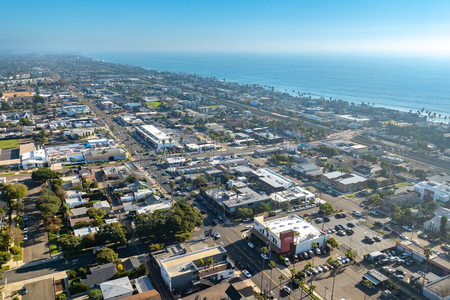 More Photos Of 525 S Coast Hwy 101, Oceanside Freestanding For Sale