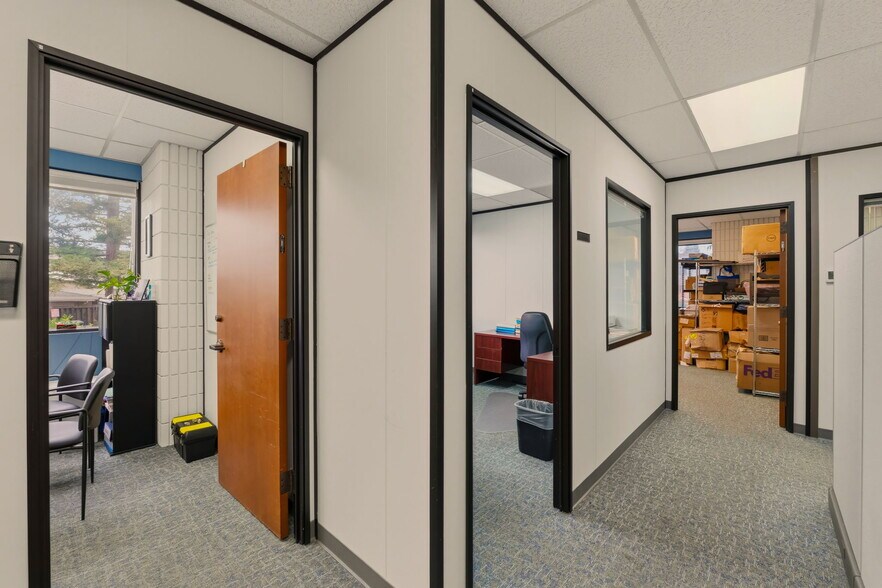 More Photos Of 992 S De Anza Blvd, San Jose Office For Lease