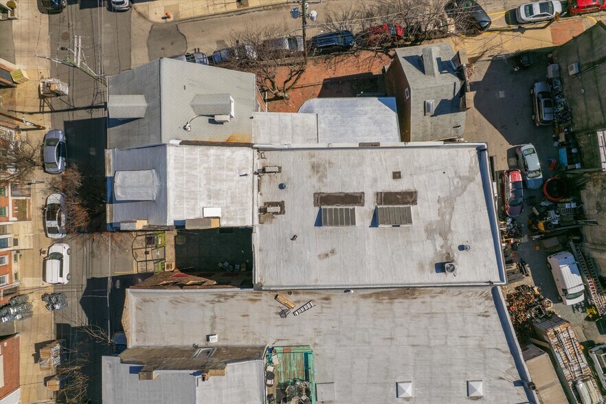 More Photos Of 414-416 Green St, Philadelphia General Retail For Sale