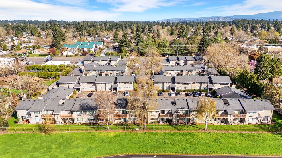 More Photos Of 17726 SE Division St, Portland Apartments For Sale
