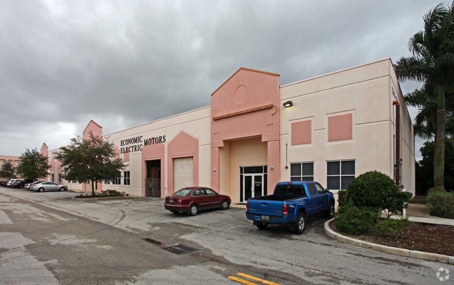 Primary Photo Of 12970 W State Road 84, Davie Warehouse For Lease