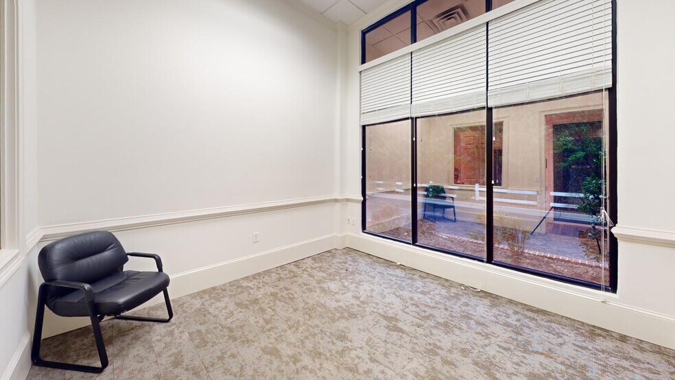 More Photos Of 430 Winkler Dr, Alpharetta Light Manufacturing For Sale