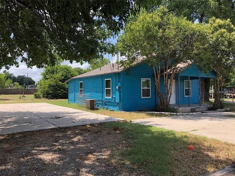 More Photos Of 4400 Us Highway 183 S, Austin Office Residential For Sale