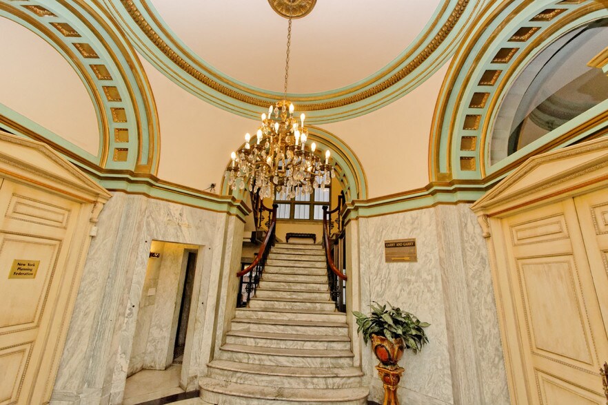 More Photos Of 600 Broadway, Albany Office For Sale