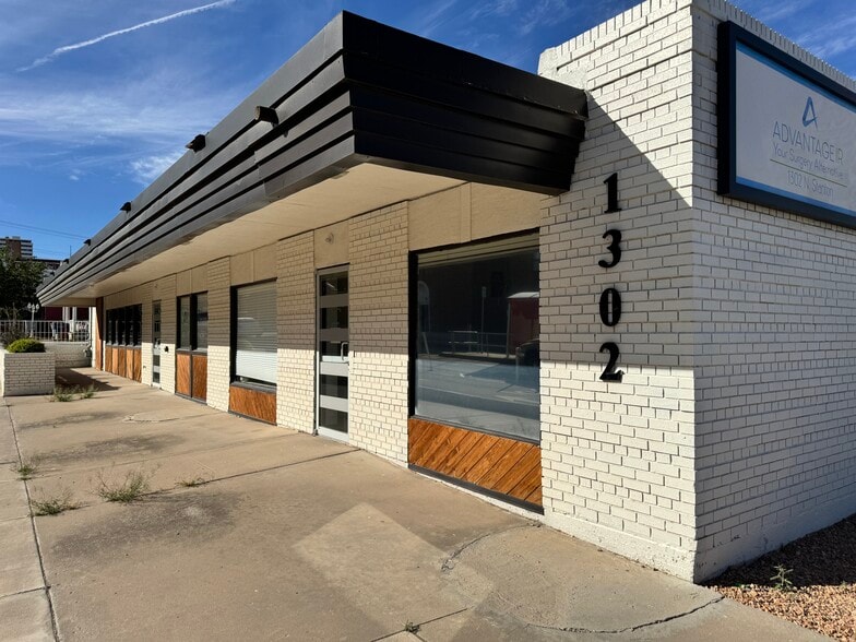 More Photos Of 1302 N Stanton St, El Paso Medical For Sale