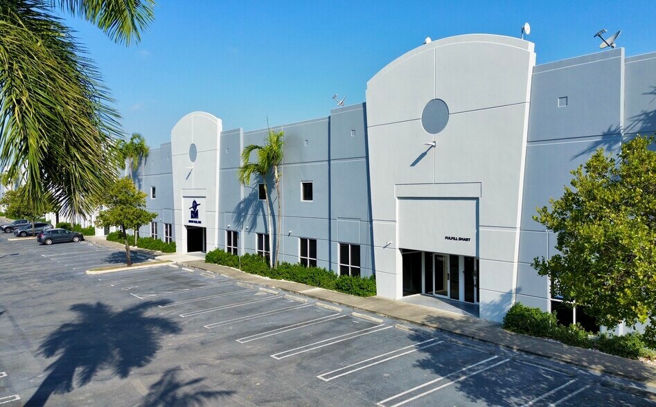 Primary Photo Of 10811-11199 NW 122nd St, Medley Warehouse For Lease