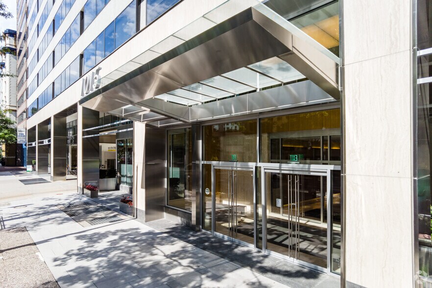 More Photos Of 1015 15th St NW, Washington Office For Lease